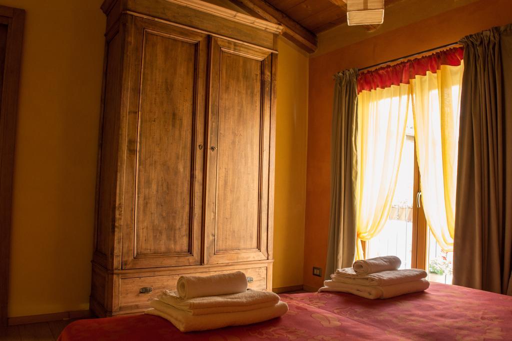 Holiday Home Ca' Del Cinema Mombercelli Cameră foto